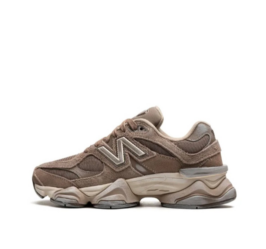 New Balance 9060 Mushroom