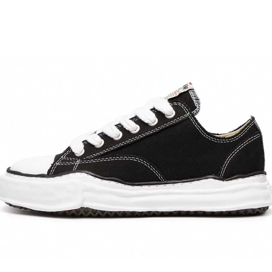 MAISON MIHARA YASUHIRO "PETERSON" BLACK SNEAKERS