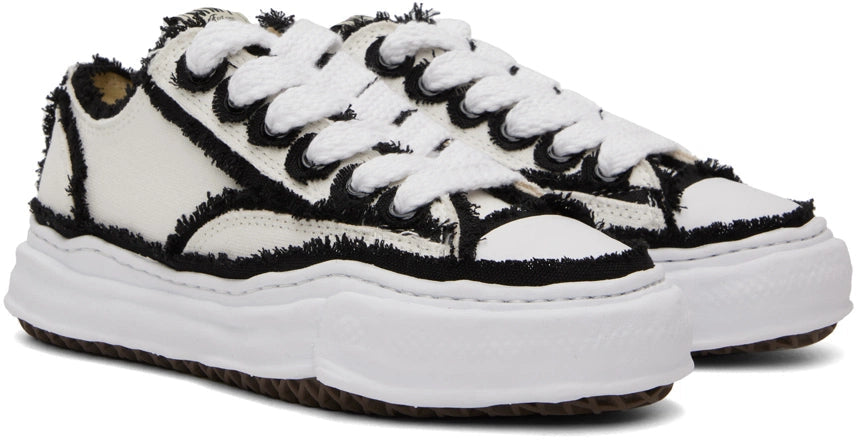 Maison Mihara Yasuhiro White Peterson