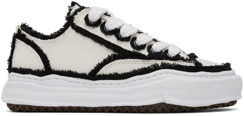 Maison Mihara Yasuhiro White Peterson