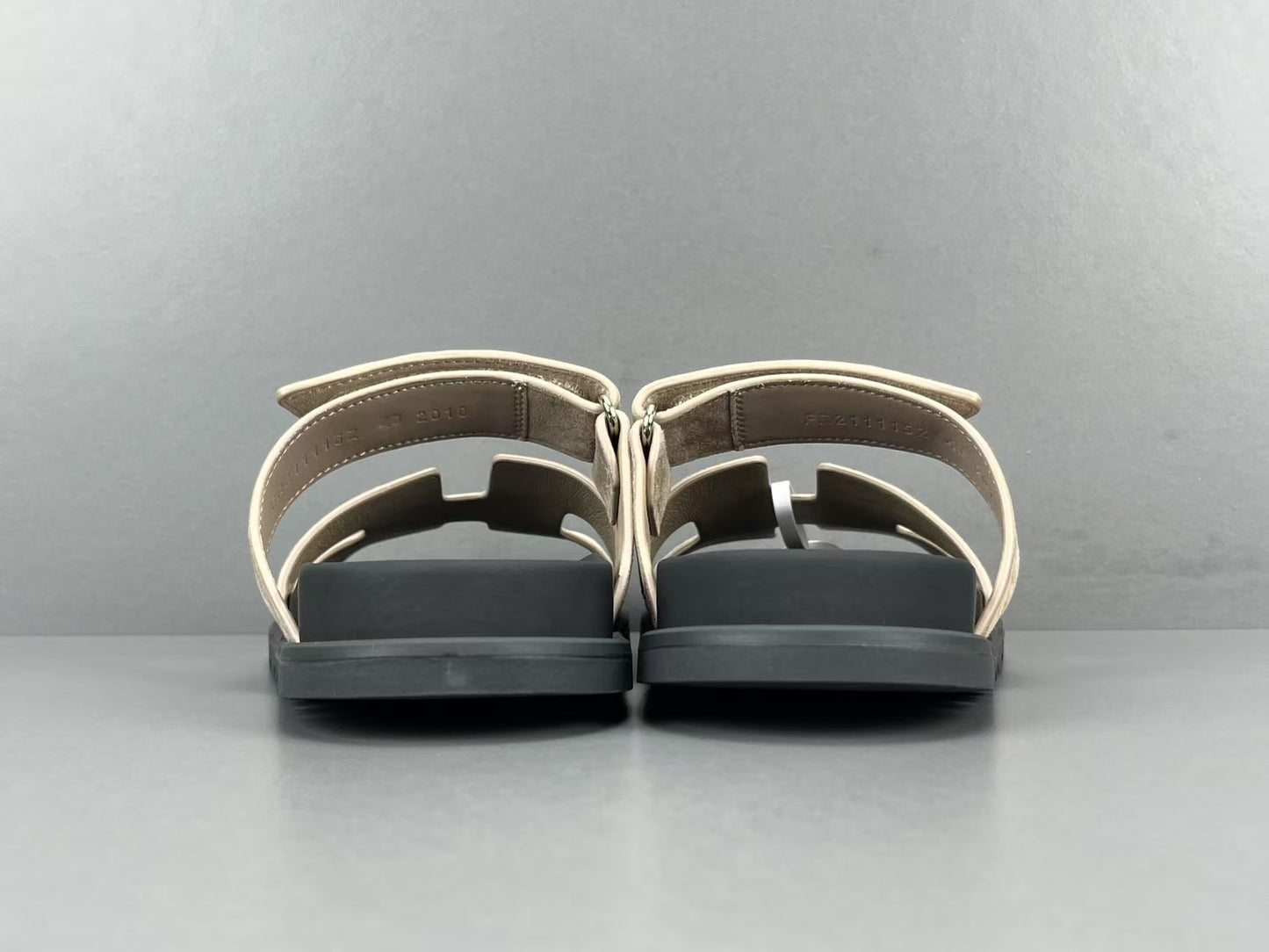 Hermès
Chypre mules