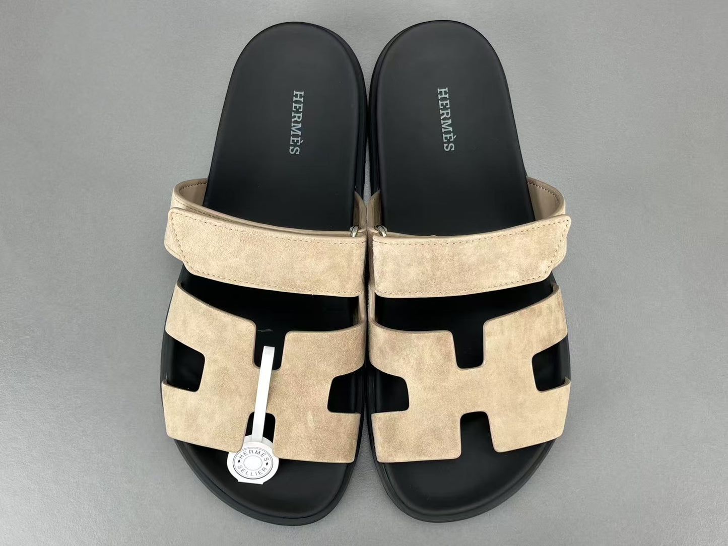 Hermès
Chypre mules