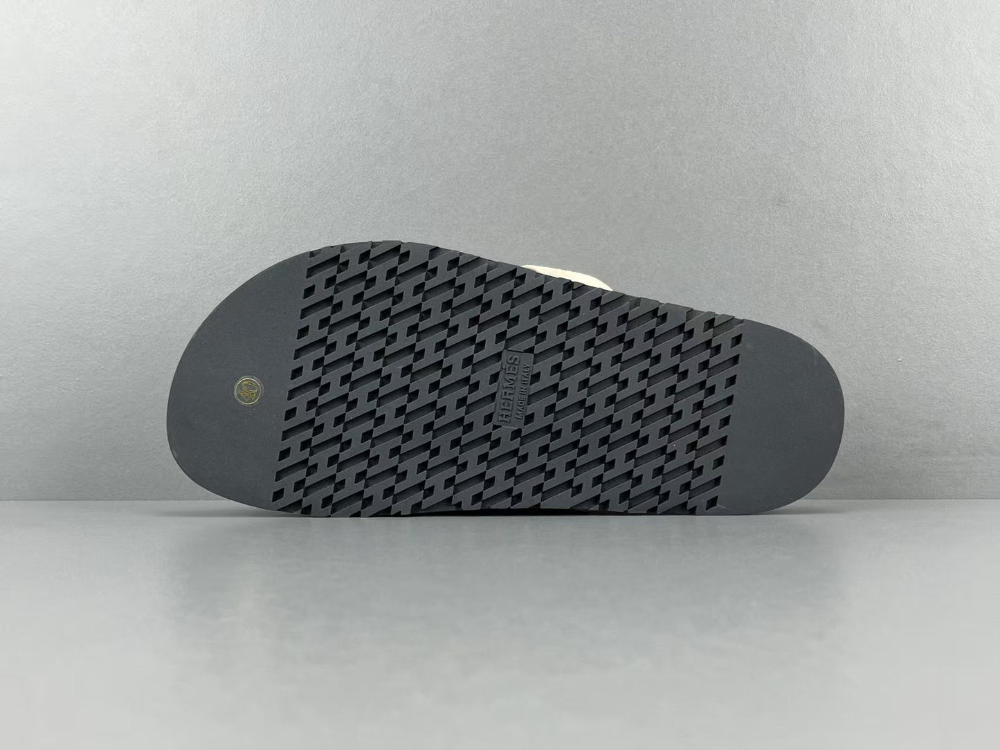 Hermès
Chypre mules