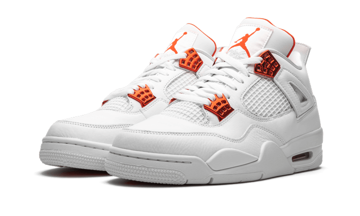 Air Jordan 4 Retro Metallic orange