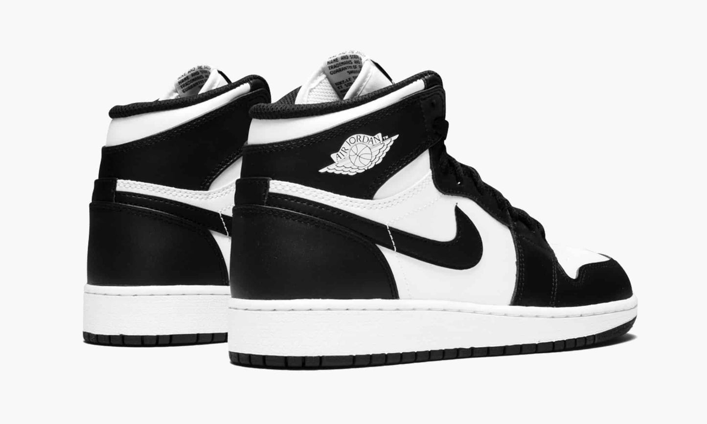 Air Jordan 1 High Black White